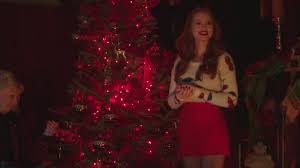 After snooping around for christmas gifts, veronica uncovers a major secret hiram has been keeping from her. Pull White Cherry Cheryl Blossom Madelaine Petsch Seen In Riverdale Season 2 Episode 9 Tv Show