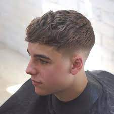 Fall 2015 Men S Hairstyle Trends Longer Natural Looking Mid Fade Haircut Mens Hairstyles Short Mens Haircuts Fade