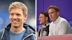 Trainer julian nagelsmann hat laut medienberichten um vertragsauflösung gebeten. Julian Nagelsmann Make Up Und Beauty Eingriff Hoffenheim Coach Vollig Verandert News De