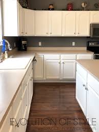 painted kitchen cabinets in white dove