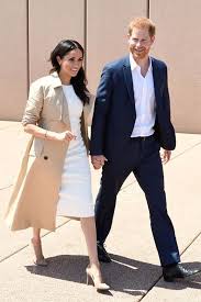 Black, red, white, emerald, bordeaux, beige,blue inner seam length: Meghan Markle Style Take A Look At Her Best Casual Outfits Editorialist