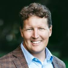 Ian Noyes's Instagram, Twitter & Facebook