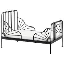 Le sommier, fait en bois, est recouvert de tissu. Minnen Struct Lit Ext Av Sommier A Lattes Noir 80x200 Cm Ikea