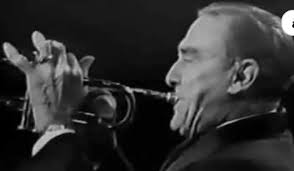 Here is a 1941 Bluebird recording of former Glen Gray trumpeter Sonny Dunham.He  was known as "The Man From Mars" for his prowess as a high note man.He  never quite made it