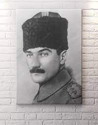 Mustafa kemal atatürk'ün dış politika konuşmaları yazar:mustafa bıyıklı yayınevi:hiperlink basım yılı:2011 baskı:1 basım yeri. Mustafa Kemal Ataturk Kanvas Tablo