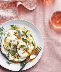 6 Recipes That Prove You Should Be Eating Eggs For Dinner Egg Recipes For Breakfast Cooking Fresh Green Beans Yogurt Recipes Dinner