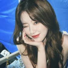 舒華「沒禮貌」風波延燒！小S 錄影片澄清：「舒華禮貌又敬業，我很感謝她」