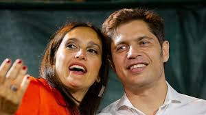 Soledad quereilhac, la esposa del gobernador bonaerense axel kicillof, en una foto del dia por la identidad. Exitoina Las Fotos Hot De Axel Kicillof Que Eligio Su Esposa Por Su Cumpleanos