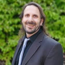 Mitarbeitende von Würzburger Versicherungs-AG