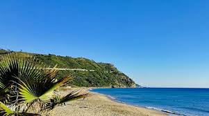 Castellabate ist nach wie vor ein kleines paradies: Blog Von Azzurro Reisen Im Cilento Cilento Und Castellabate Im Jahr 2018 Individuelle Ferien In Castellabate Am Meer