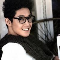 Thanh chung, speaks Vietnamese, learning English, from Vietnam