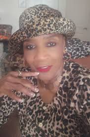 Happy Friday all the beautiful queens ❤️