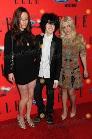 Named laura pergolizzi but better known by the stage name lp, she is a pop/rock singer and songwriter popular for her single into the wild. in 2014, she released the studio album titled forever for now. Laura Pergolizzi Pictures And Photos