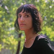 Amazon.com.br: Chris Benner: livros, biografia, última atualização