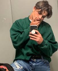 Pin By La Br On Man Clothes In 2020 Cute White Boys Hot Skater Boys Skater Boy Style