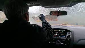 Diferenta mare de temperatura si umiditate exagerata in perioada asta. Cum SÄƒ Å£i Dezaburesti Cel Mai Rapid Parbrizul Metoda Nasa Video Promotor