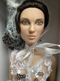 Tonner Tyler 16" JUPITER ASCENDING JUPITER JONES MILA KUNIS Fashion Doll  NRFB LE