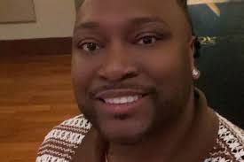 Fundraiser by Monteze Freeland : ALL I WANT FOR CHRISTMAS ARE MY THREE  FRONT TEETH