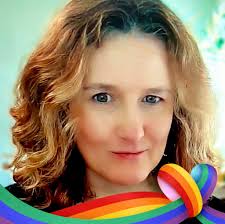 How to make a functional desk not look functional?