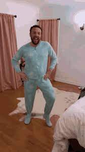 Pyjamas Gifs Tenor