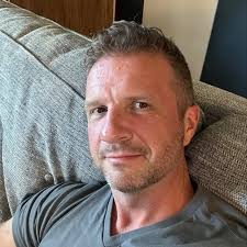 Kevin Rybak (@stuff.kevin.does) • Threads, Say more