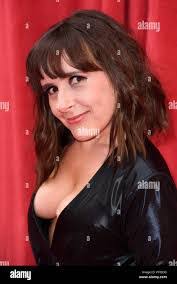 Lisa Hackney's Instagram, Twitter & Facebook