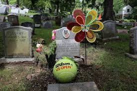 As the only family operated and locally owned full service pet crematorium and cemetery, we. This Is What It S Like To Run A Pet Cemetery As Your Family Business Huffpost Life