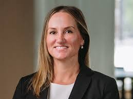 Kelly Morrow's Instagram, Twitter & Facebook