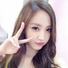 yena lee (@jennylegarde3)