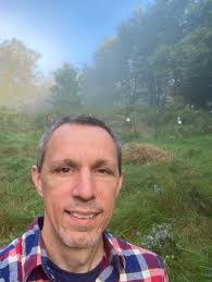 Rachelle Ackerman's Instagram, Twitter & Facebook