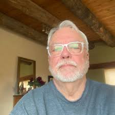 Oliver just got his Spa day at “Barks and Bows Grooming”, here in Taos.  Thank you ladies, he looks amazing!