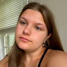 Hannah-Hindley ਪ੍ਰੋਫ਼ਾਈਲਾਂ