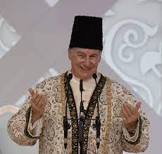 Welcoming prince aga khan to rashtrapati bhavan. The Living Imam Mawlana Shah Karim Al Hussaini His Highness The Aga Khan And The Nur Light Of Imamat Barakah