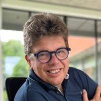 1200+ "Busscher" profiles