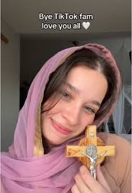 Instagram ➡️ @ isabellehulse