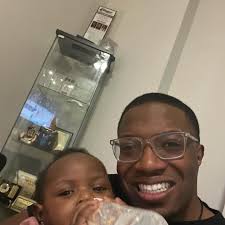 I am not a big fan of posting kids