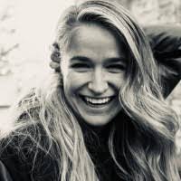 Anne Goad's Instagram, Twitter & Facebook