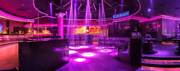 Being Ranked As One Of The Top 5 Clubs In Dubai Is No Easy Feat Club Boudoir Dubai Is An Elegant Classy Bar That Is Famous Dubai Dubai Nightlife London Town