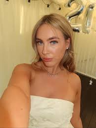 Kerri Rogers (@kerrirogers_) • Instagram photos and videos