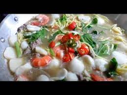 Memandangkan weekend hari tu aku teruja bila wife aku buatkan untuk aku :) lepas makan tu dia siap tanya aku next menu nanti aku nak makan apa. Mee Hongkong Youtube
