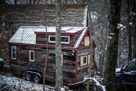 Throwback to two years ago, when we parked our traveling tiny home next to jenna of tiny house giant journey at the mt. House On Wheels When Us Couple Guillaume And Jenna Decided To Quit Jobs And Travel In Their Mobile Home Photos Ibtimes India