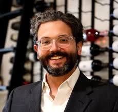 Hristo Zisovski's Instagram, Twitter & Facebook