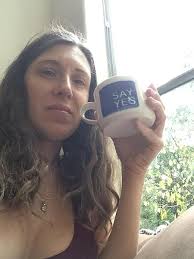 The Living Mantra: Modern Mantras to Create a Life You Love: Alder, Nancy,  Vartanian, Elizabeth: 9780692855492: Amazon.com: Books