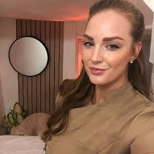 Laura Savarese Mooney in people