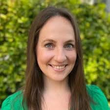 Danielle Pesce's Instagram, Twitter & Facebook