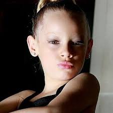 Adele Megaro (@AdeleDances)