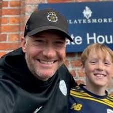 Andy Dike's Instagram, Twitter & Facebook