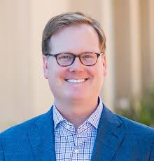 Featuring Dr. Kevin Thornton, the current PD of our ICU fellowship! ▪️Why  did you choose UCSF? As a fourth year medical student it was really  important to me that I get the