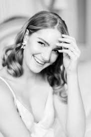 Elisa Mitchell (elisamariestudios)