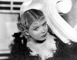 A atriz e Miss Universo Dorothy Dell, morta ao 19 anos de idade